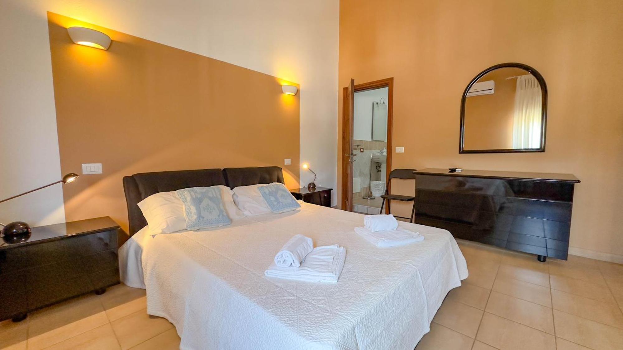 Su Recreu 'E Mare Hotel Bosa Marina Ngoại thất bức ảnh