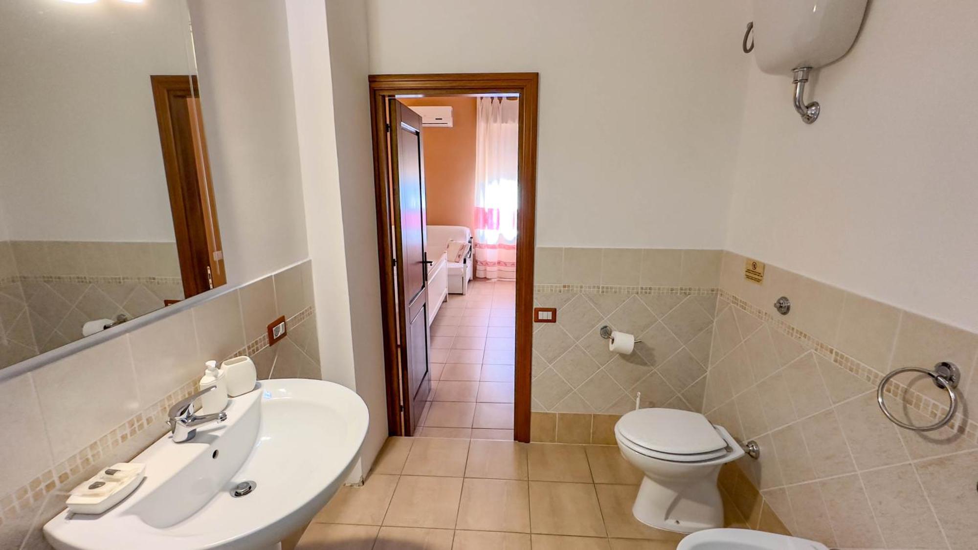 Su Recreu 'E Mare Hotel Bosa Marina Ngoại thất bức ảnh