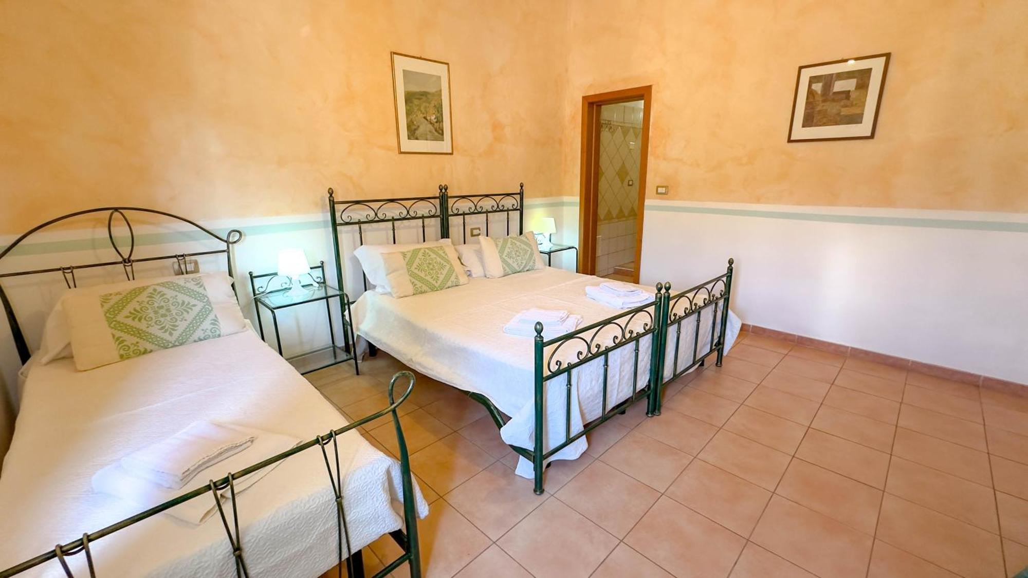 Su Recreu 'E Mare Hotel Bosa Marina Ngoại thất bức ảnh
